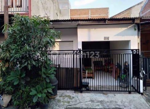 Rumah Minimalis di Puri Cipageran 2 Ngamprah 2