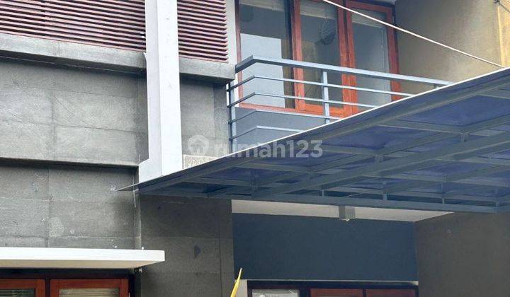 Rumah Minimalis 2 Lantai Setra Duta Bandung Utara 2