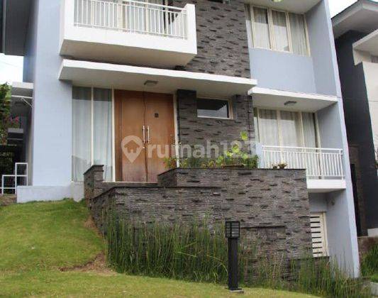 Rumah Minimalis Modern Dago Resor Bandung Utara 1