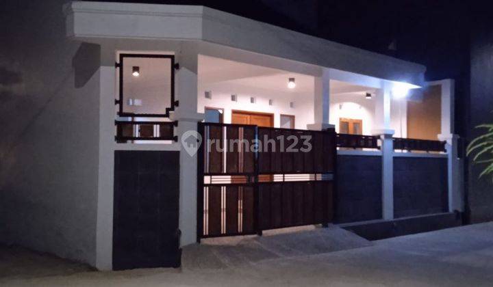 Rumah Hook Minimalis Margahayu Raya, Cantik 1