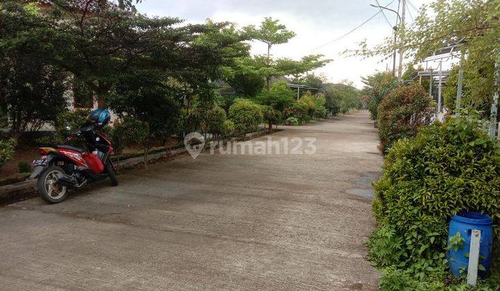 Rumah Bagus Siap Huni Di Dekat Stadion GBLA 14