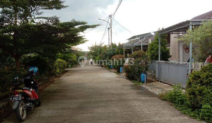Rumah Bagus Siap Huni Di Dekat Stadion GBLA 15