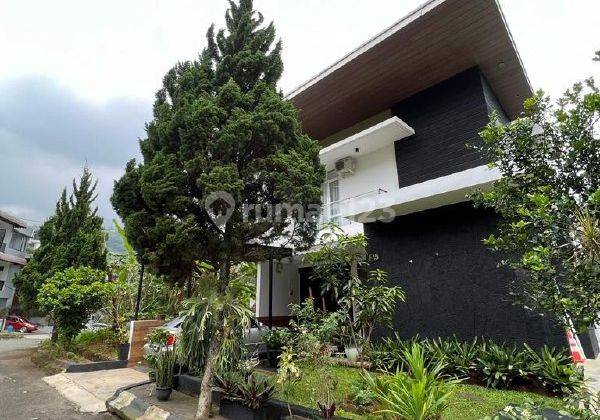 Turun Harga Rumah Lux Siap Huni di Resort Dago Pakar Bandung 1