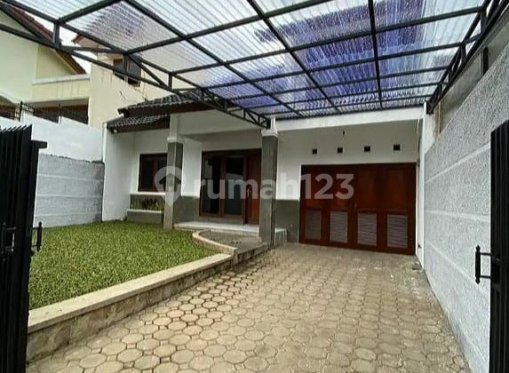 Dijual Rumah Baru, Bagus, Minimalis di Pondok Hijau, Setiabudi