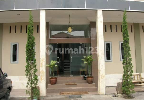 Dijual Hotel Melati, Full furnish, Aktif di Jl Supratman