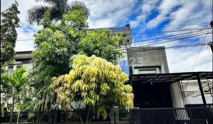 Dijual Rumah Lux, Mewah, Bagus, Murah Pisan di Sriwijaya, BKR, Buah Batu Dijual Rumah Lux, Mewah, Bagus, Murah Pisan di Sriwijaya, BKR, Buah Batu