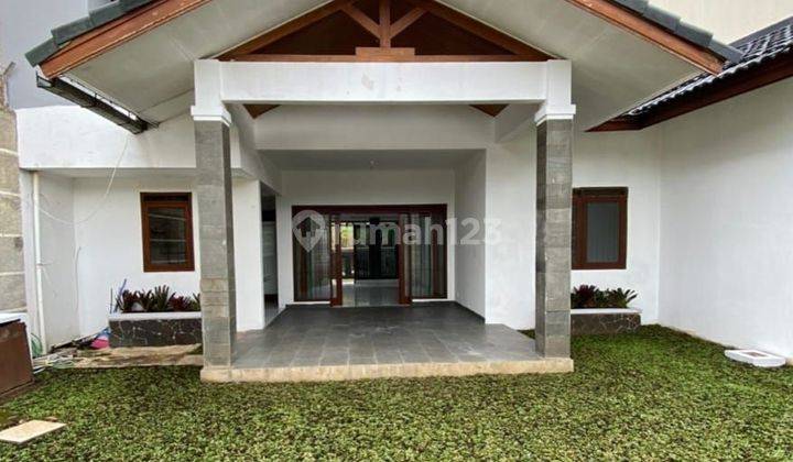 Dijual Rumah Lux, Taman Luas, Murah, Jarang Ada, Siap Huni Di Pondok Hijau, Gegerkalong, Setiabudi 1