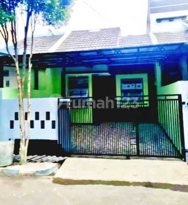 Jarang Ada dan Termurah, Rumah Siap Huni, Bebas Banjir, Elite di Komplek Adipura Dkt Summarecon Tol Gedebage