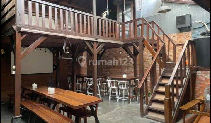 Disewakan Bangunan Ex Resto, Strategis, Siap Pakai, Cocok Untuk Cafe, Resto, Bar, Usaha Lainnya Di Jl Riau, Re Martadinata 2