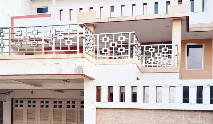 Rumah Golf Lake Residence, Cengkareng, Jakarta Barat