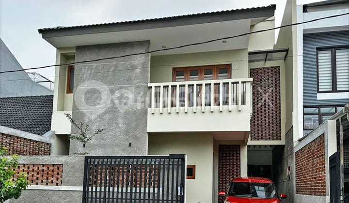 Rumah Kemang Pratama Rawalumbu, Bekasi, Jawa Barat