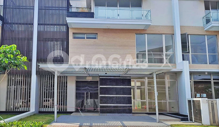 The Chopin Signature Golf Island Pik House, North Jakarta