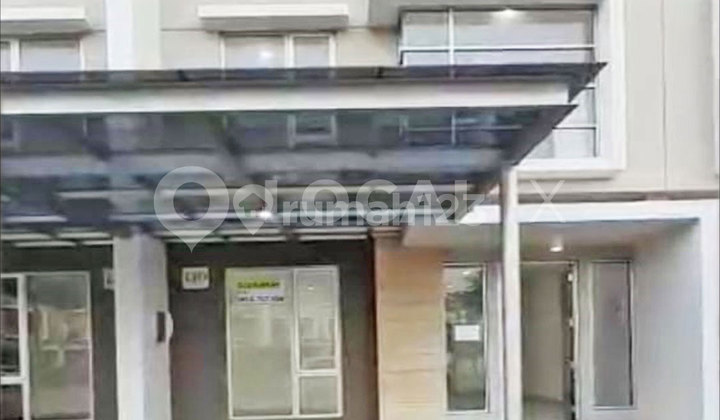 Rumah Golf Island, Cluster Piano Pik, Jakarta Utara