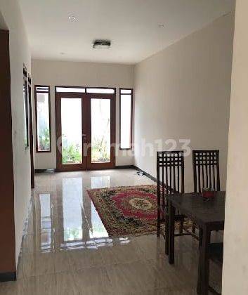 Rumah Siap Huni Semi Furnished di Setibudi Regency Ref.03206 1