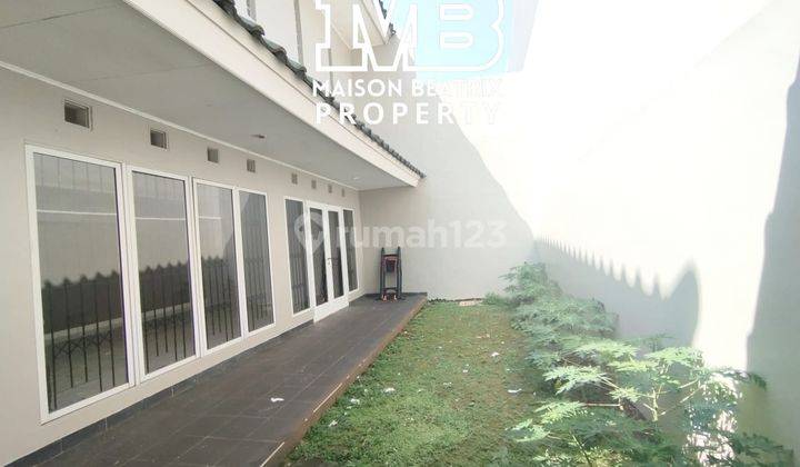 DISEWAKAN RUMAH SIAP HUNI LOKASI SANGAT STRATEGIS DI PUSPITA LOKA BSD CITY 2