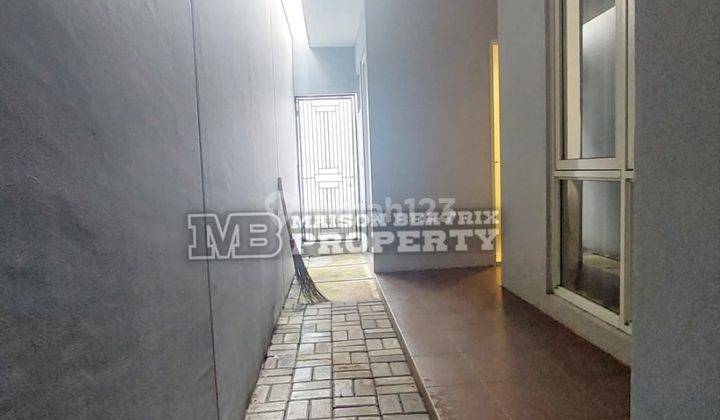 Disewakan Rumah Hook 2 Lt Fully Furnished Di Huni Di Savia, Nusa Loka 2