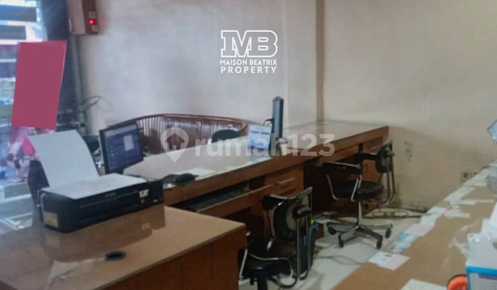 3-STORY SHOPHOUSE BY THE ROAD, SUITABLE FOR BUSINESS, STRATEGICALLY LOCATED IN SUKAJADI - PEKANBARU 2