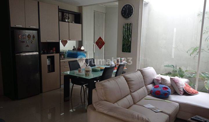 Disewakan rumah citraland grand eastwood furnish termurah  2