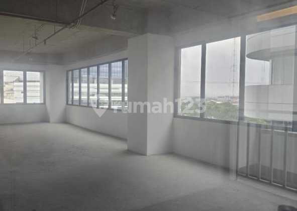 Disewakan Ruang Kantor Spazio Surabaya Barat