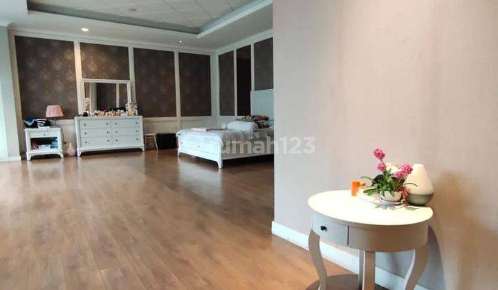 Rumah 3 Lantai Bagus Unfurnished di Sayap Pasteur 
, Bandung 1