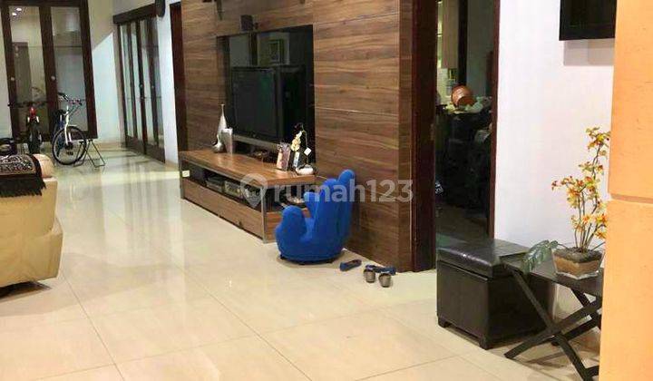 Rumah 2 Lantai Bagus Unfurnished di Sayap Supratman , Bandung 1