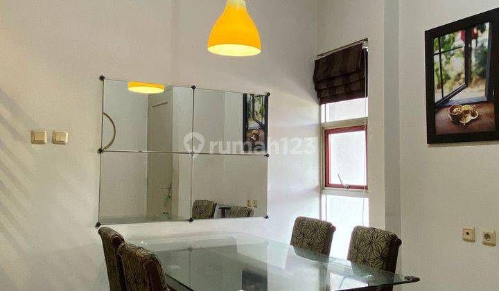 Rumah 2 Lantai Bagus Furnished SHM di Sayap Sukajadi , Bandung 1