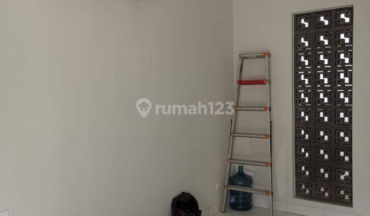 Rumah 2 Lantai Bagus Unfurnished di Dayana Summarecon Bandung , Bandung 1