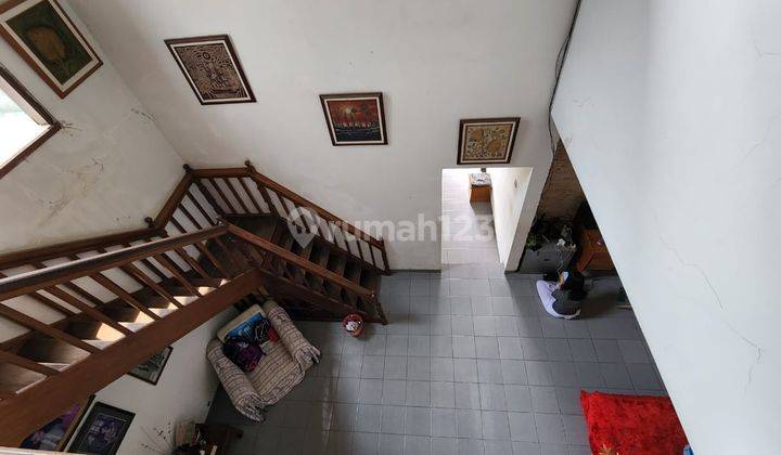 Rumah 2 Lantai Bagus Unfurnished SHM di Awiligar, Bandung 1