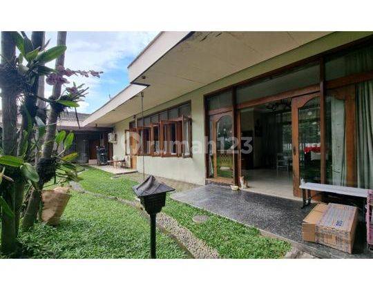 Rumah 2 Lantai Bagus Unfurnished SHM di Leuwi Anyar, Bandung 2