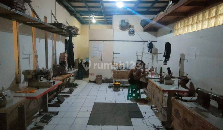 Rumah Bagus Unfurnished SHM di Taman Kopo Indah 2, Bandung 1