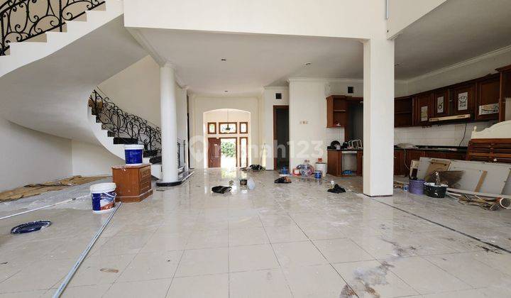 Rumah Kontrakan Bagus Unfurnished SHM di Setraduta, Bandung 1