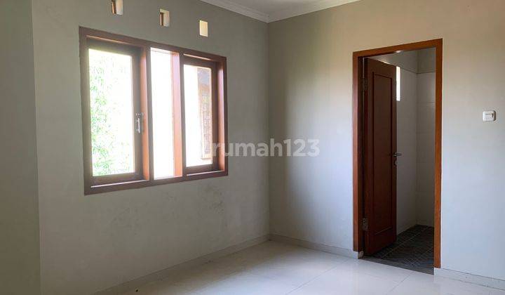 Rumah 2 Lantai Bagus Unfurnished SHM di Dago Tea House, Bandung 2