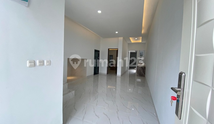 New Minimalist House Kopo Permai 3 Ready to Occupy Granite Floor 2