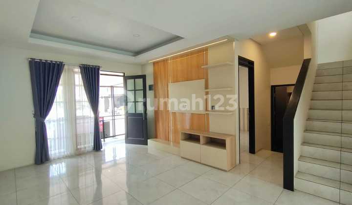 New Town Parahyangan Tatar Simakirana House Semi Furnished Smart Home Swimming Pool Ready to Occupy Cozy and Minimalist