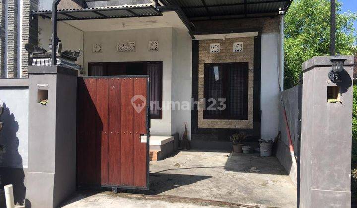 Minimalist House In Taman Griya Jimbaran 8