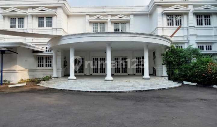 Rumah Kemang Lahan Luas Lokasi Strategis 2