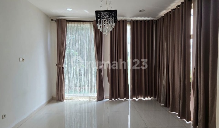 Disewakan Rumah PIK Akasia BGM. Rapih dan Siap huni