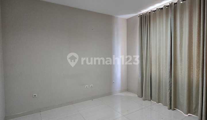 Disewakan Rumah PIK Akasia BGM. Rapih dan Siap huni 2