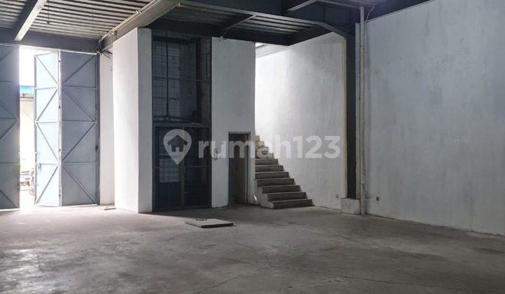 Disewakan Gudang Sentra Industri Terpadu II PIK. Siap Pakai Disewakan Gudang Sentra Industri Terpadu II PIK. Siap Pakai