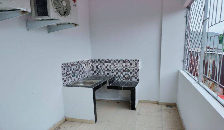 Dijual Rumah Kost 3 Lantai di Pademangan 2