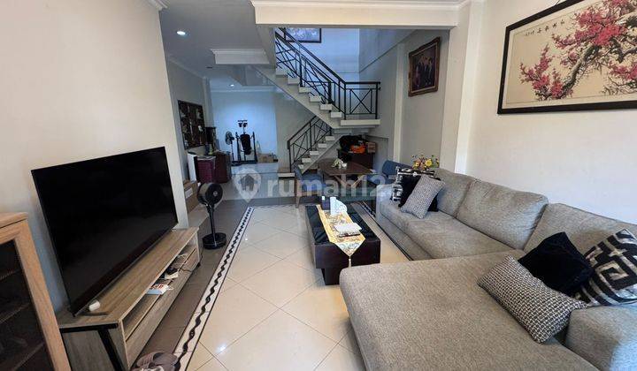 Dijual Rumah Furnished di Muara Karang 2