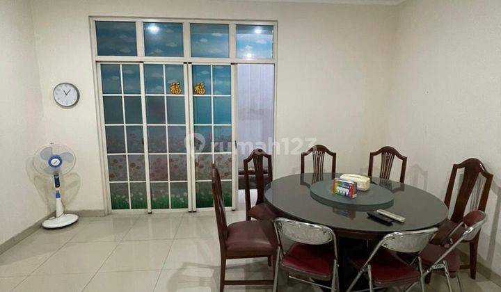 Disewakan Rumah Furnished di Garden House, Pantai Indah Kapuk 2