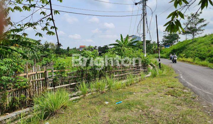 TANAH PEKARANGAN, SIAP DIBANGUN , BISA UNTUK PERUMAHAN ATAU GUDANG, LEBAR DEPAN 15 METER, CUMA 200 METER DARI EXIT TOLL NGEMPLAK SOLO 2