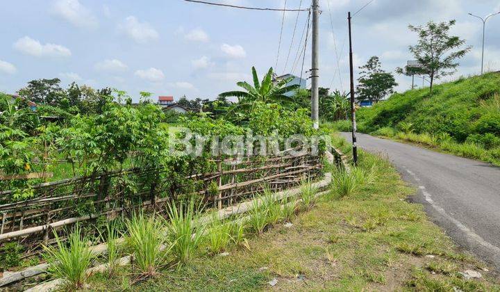 TANAH PEKARANGAN, SIAP DIBANGUN , BISA UNTUK PERUMAHAN ATAU GUDANG, LEBAR DEPAN 15 METER, CUMA 200 METER DARI EXIT TOLL NGEMPLAK SOLO 1