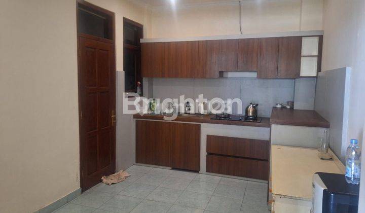 RUMAH 2 LANTAI FULL FURNISHED + AC DI JAJAR FAJAR INDAH SOLO 2