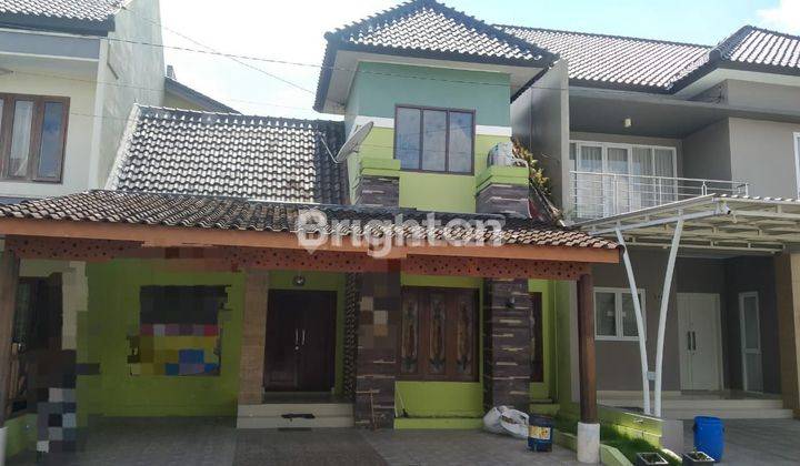 RUMAH MEWAH PERUMAHAN CLUSTER GENTAN 1