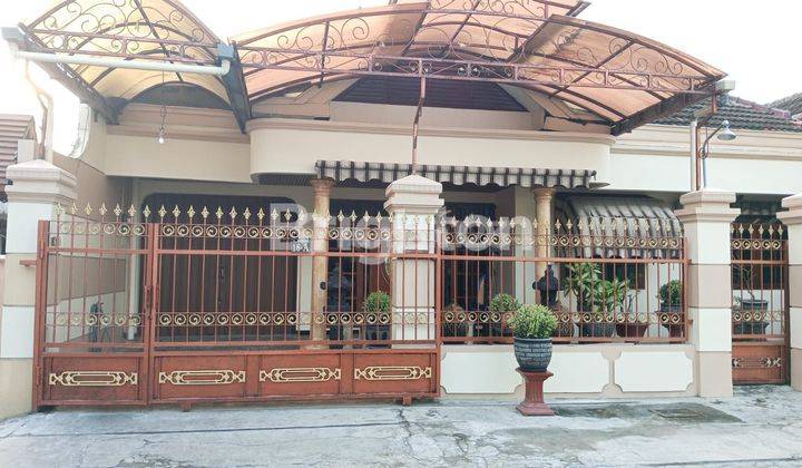 RUMAH CANTIK CLASSIC,SIAP HUNI, TENGAH KOTA  SONDAKAN LAWEYAN SOLO 1