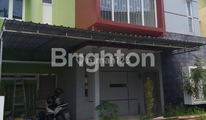 RUMAH CLUSTER 2 LANTAI DEKAT MANAHAN 1