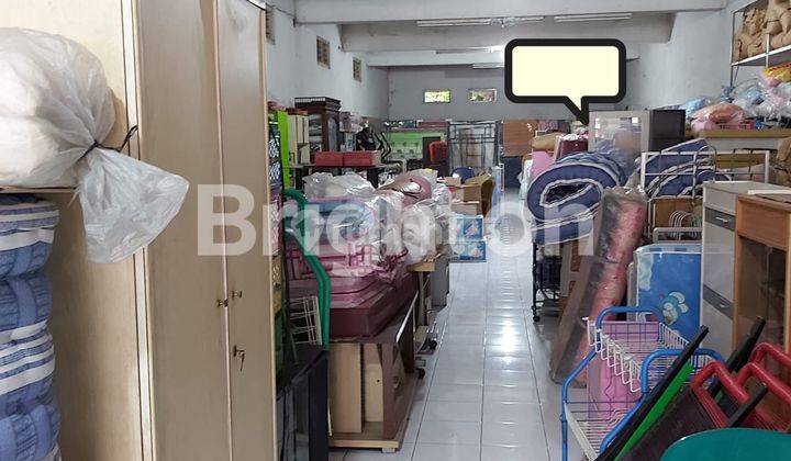 TOKO MEBEL SLAMET RIYADI LEBAR DEPAN 12 METER 2