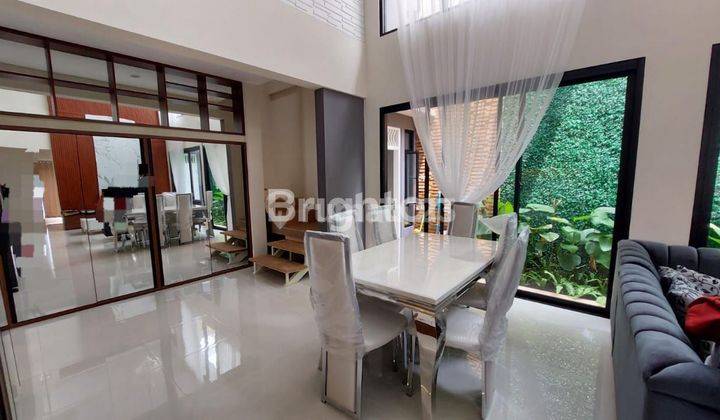 RUMAH MEWAH 2 LANTAI FULLY FURNISHED MINIMALIS MODERN TENGAH KOTA SOLO BERPAGAR & BALKON LANTAI 2 2